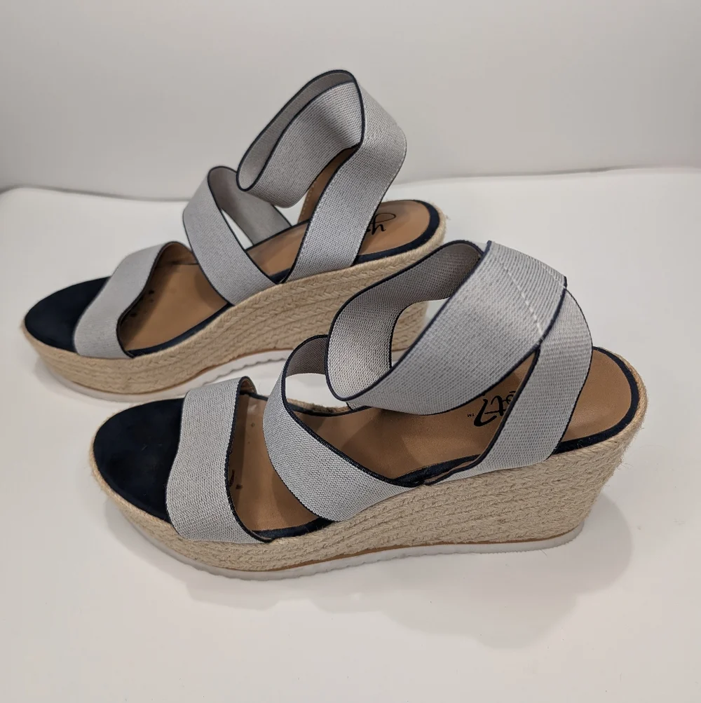 Dexflex Comfort Espadrille Wedge Sandals Size 10 Gray Navy